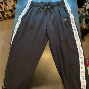 nike dri-fit joggers black and white